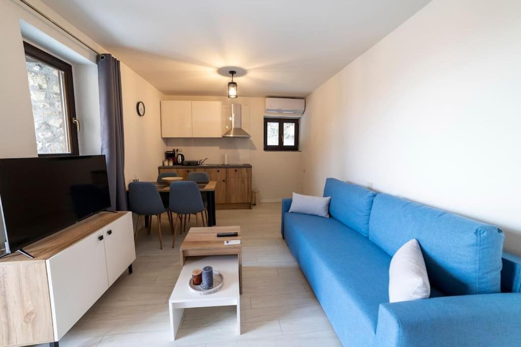 Lithic Suites Kalampáka Buitenkant foto
